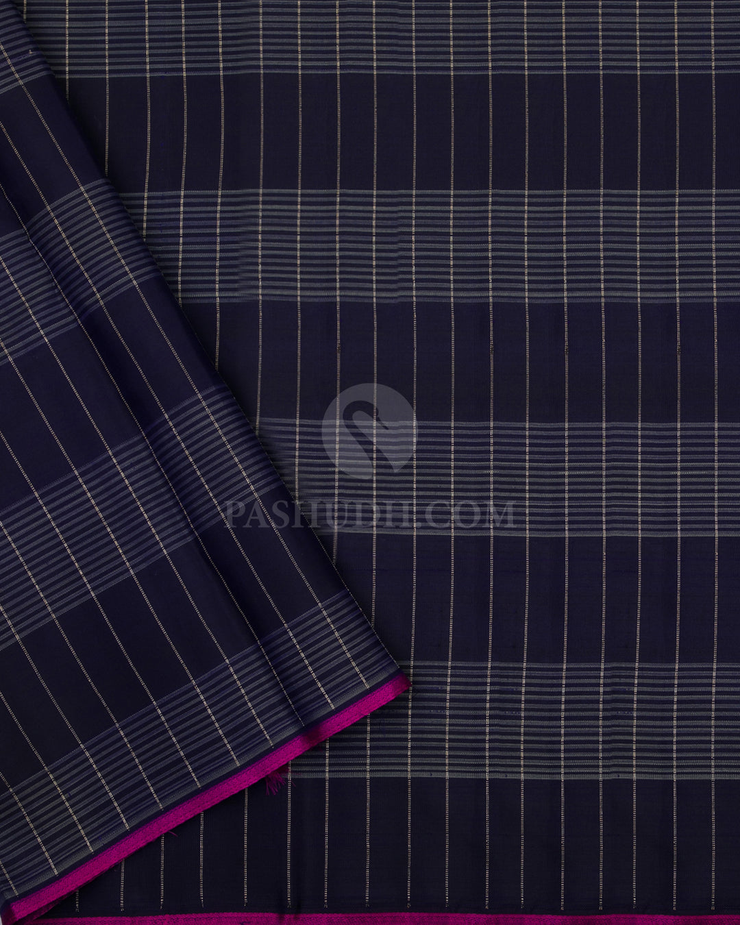 Deep Violet and Cream Borderless Kanjivaram Silk Saree - S729 - View 5