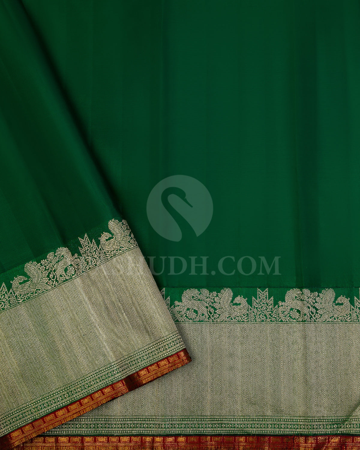 Ivory and Dark Green Kanjivaram Silk Saree - S955