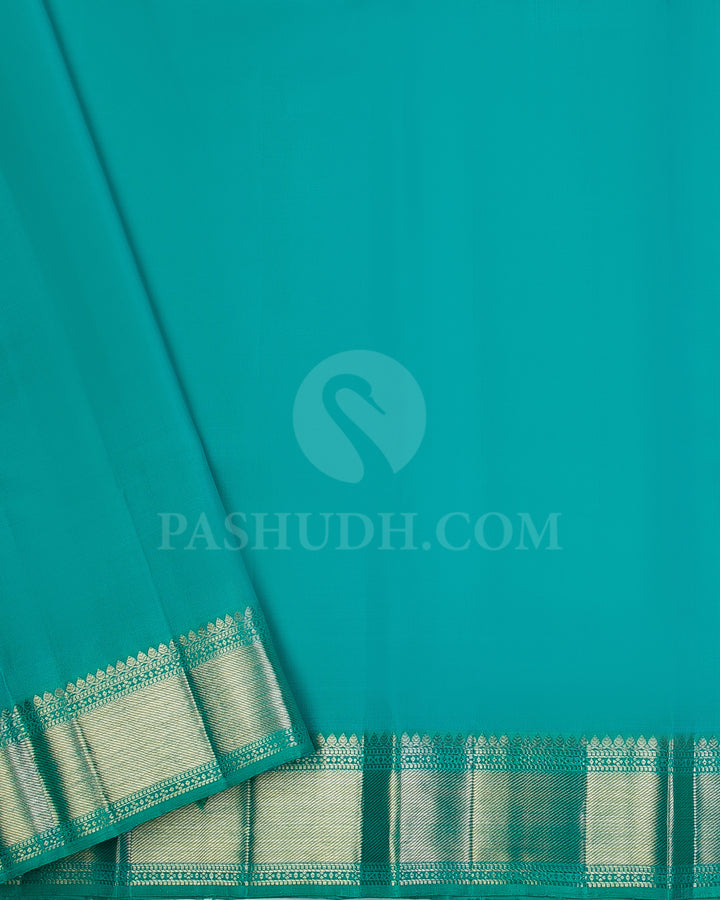 Turquoise Green Kanjivaram Silk Saree with Shimmer - S923