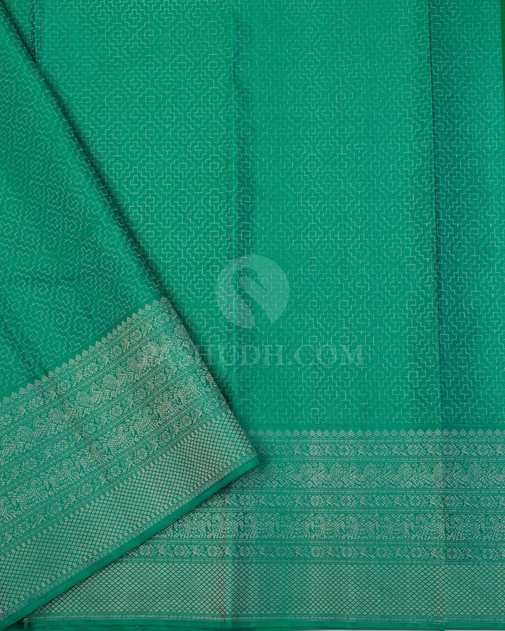 Indigo Blue & emerald Green No Zari Kanjivaram Silk Saree - D506(A) - View 2