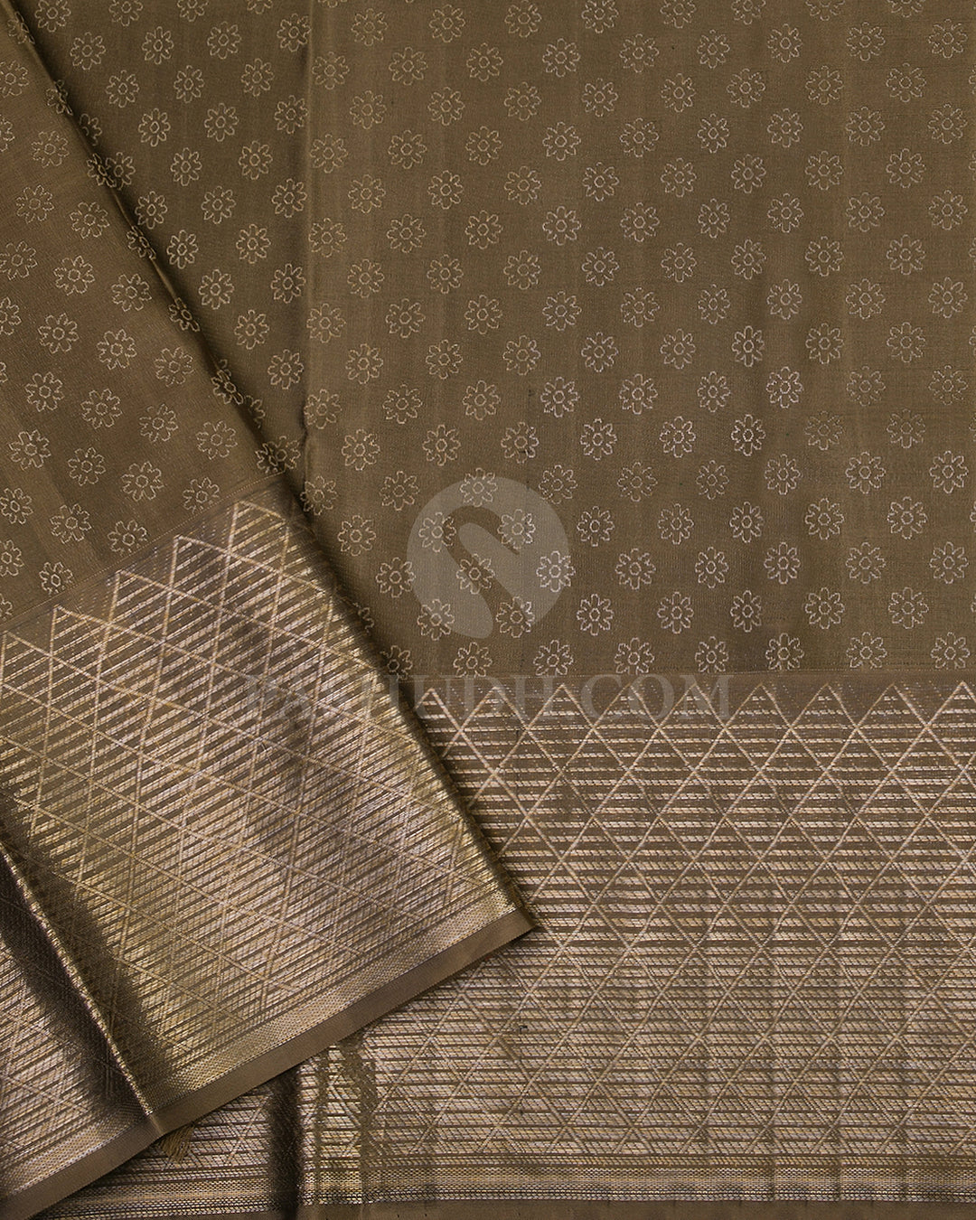 Shades of Green and Khaki Kanjivaram Silk Saree - DT183 - View 3