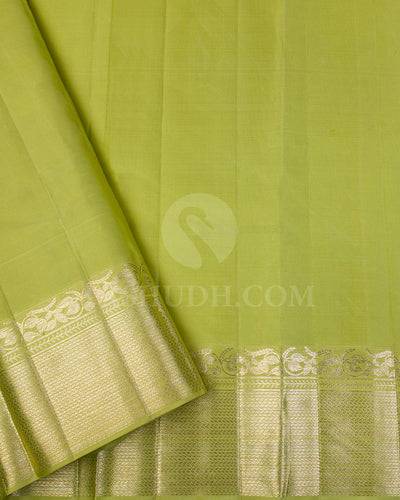 Parrot Green Kanjivaram Silk Saree - DJ316(A) - View 2