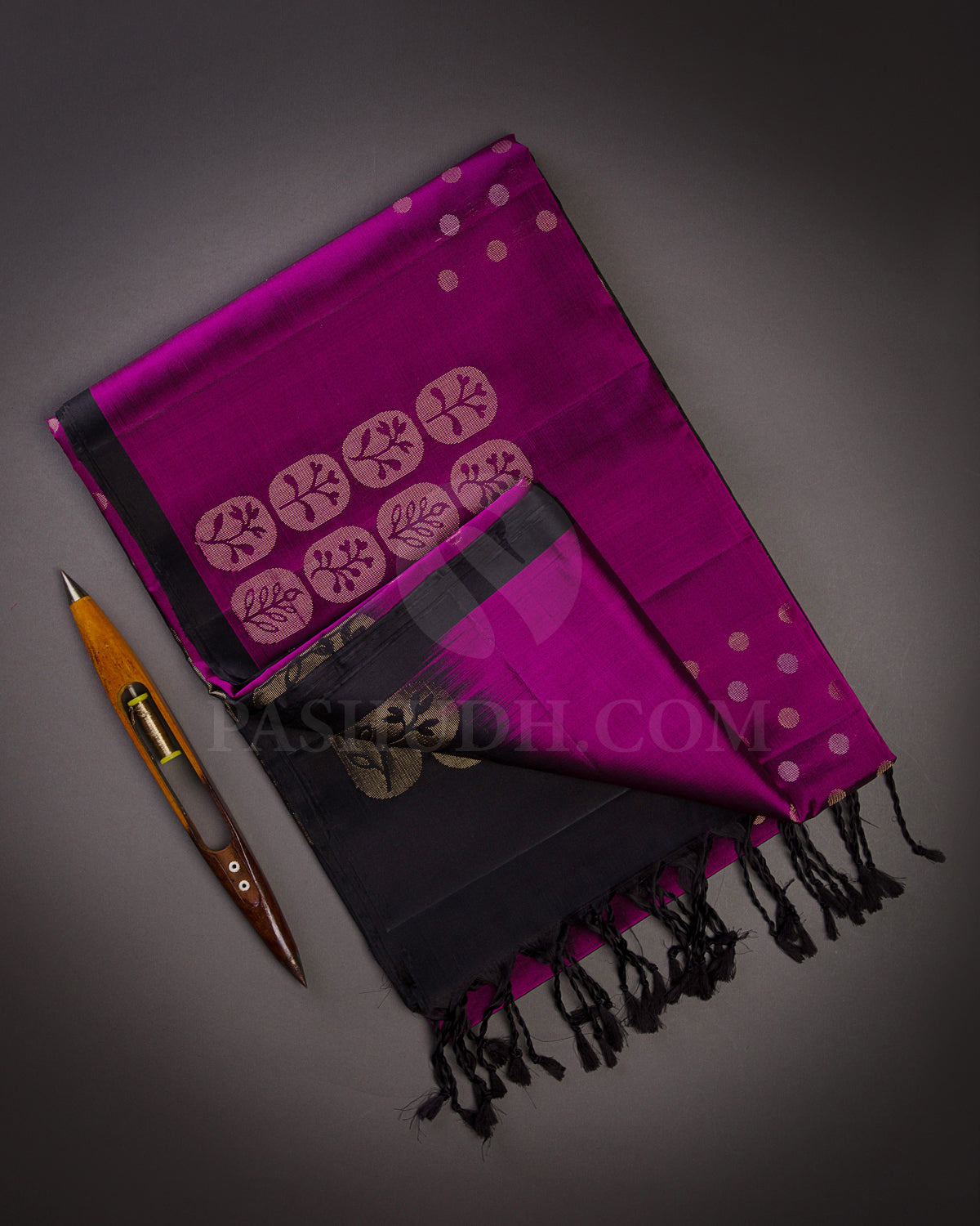 Magenta And Black Soft Silk Saree - C5