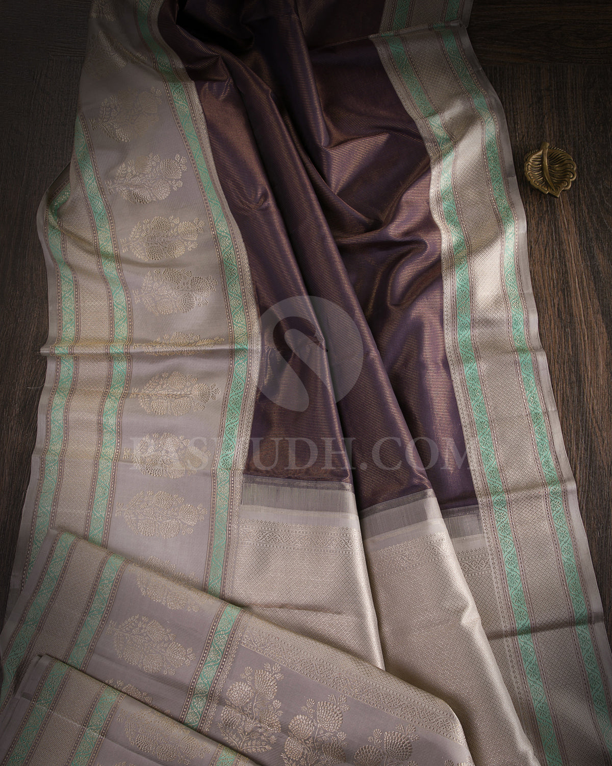 Aubergine And Grey Kanjivaram Silk Saree - S1195(A)