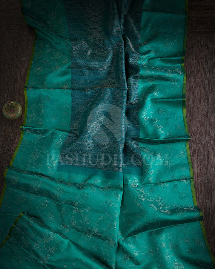 Dark Green And Light Green Kanjivaram Silk Saree - DJ280(D)