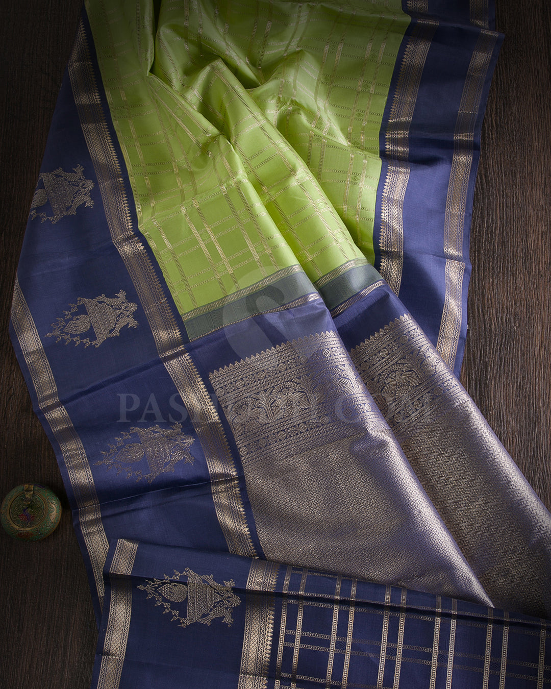 Elaichi Green and Dark Grey Traditional Kanjivaram Silk Saree - SVJ7