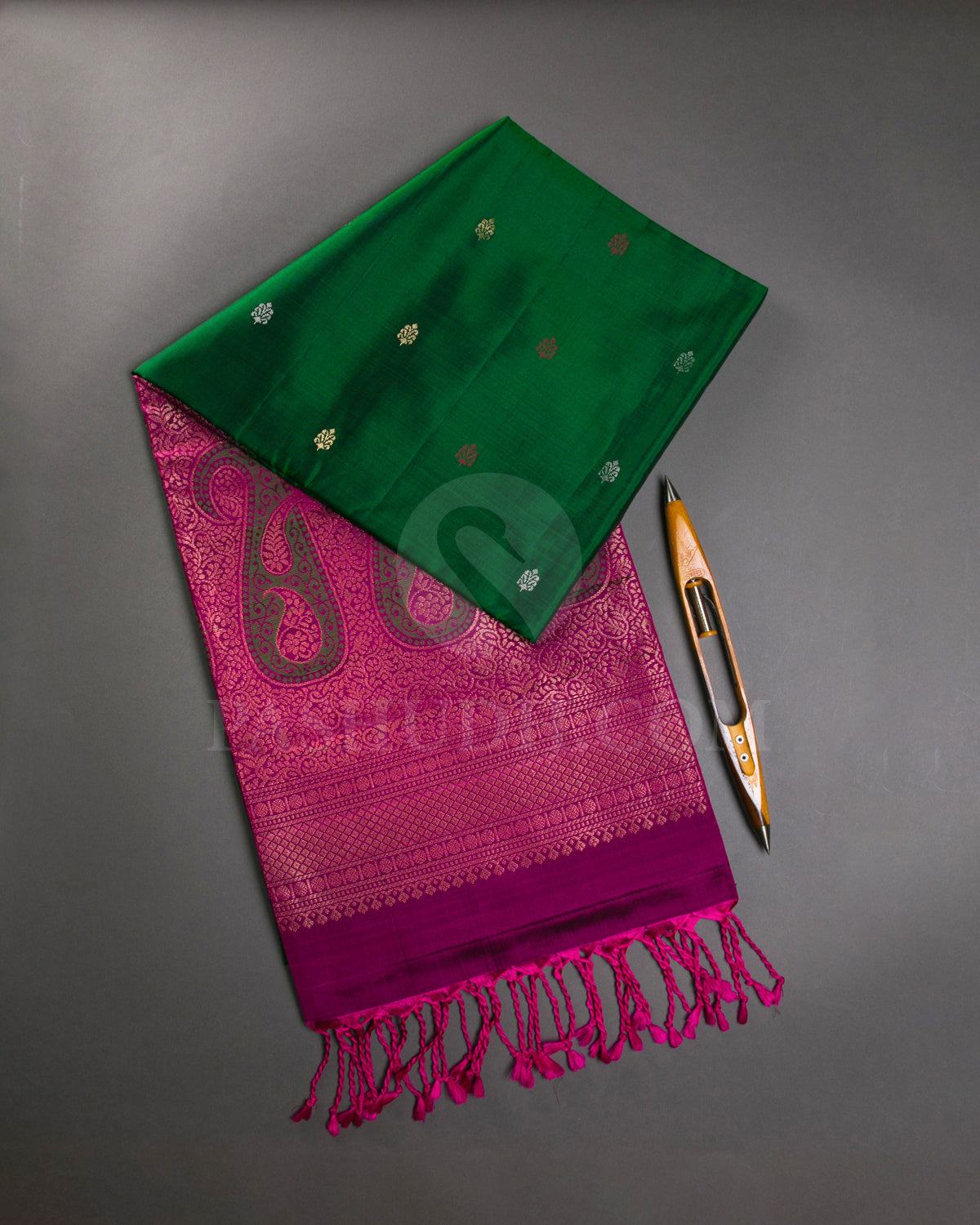 Green And Magenta Soft Silk Saree - C96