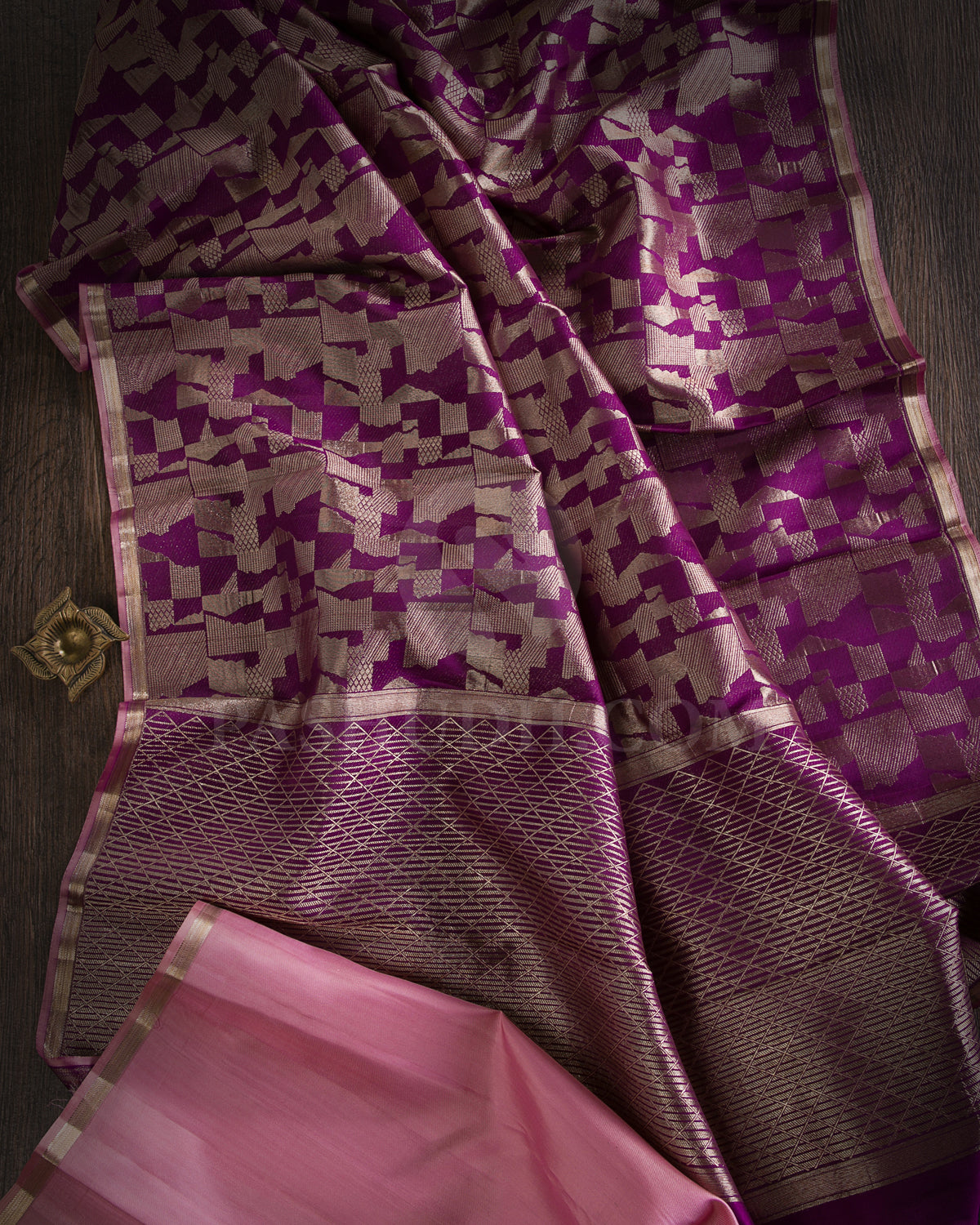 Violet Kanjivaram Silk Saree - DT287(A)