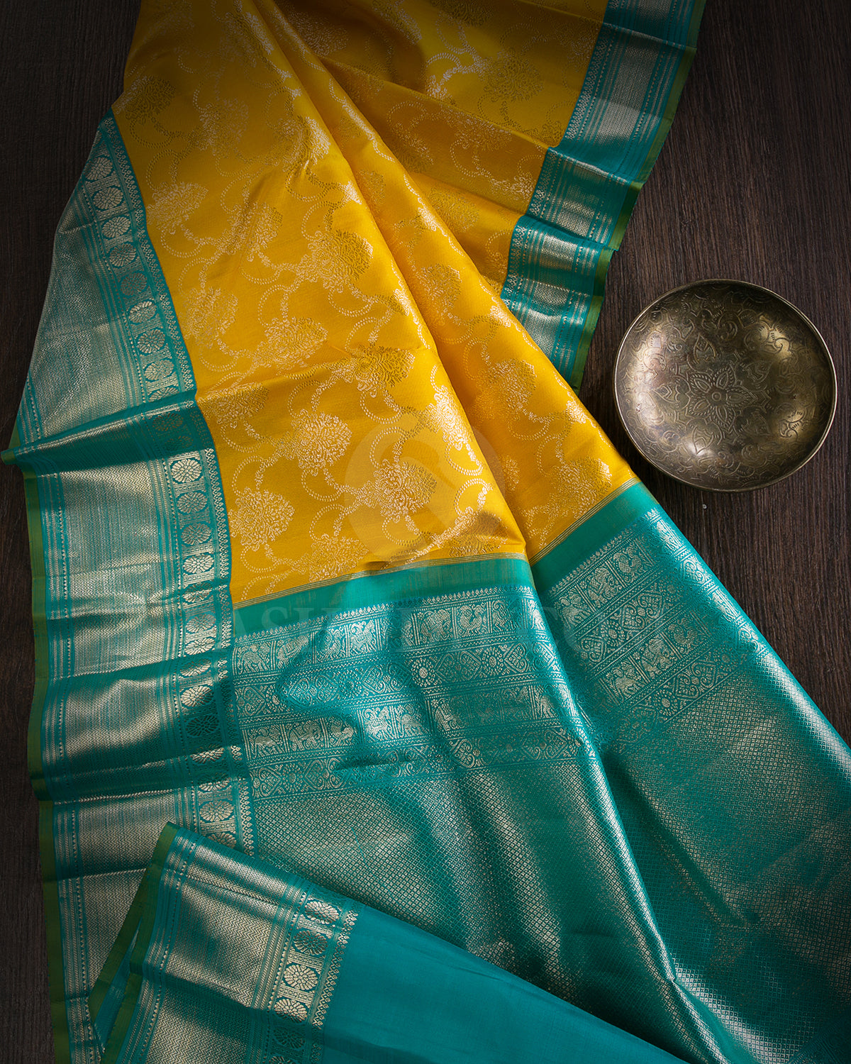 Turmeric Yellow And Anandha Blue Kanjivaram Silk Saree - S1328(A)