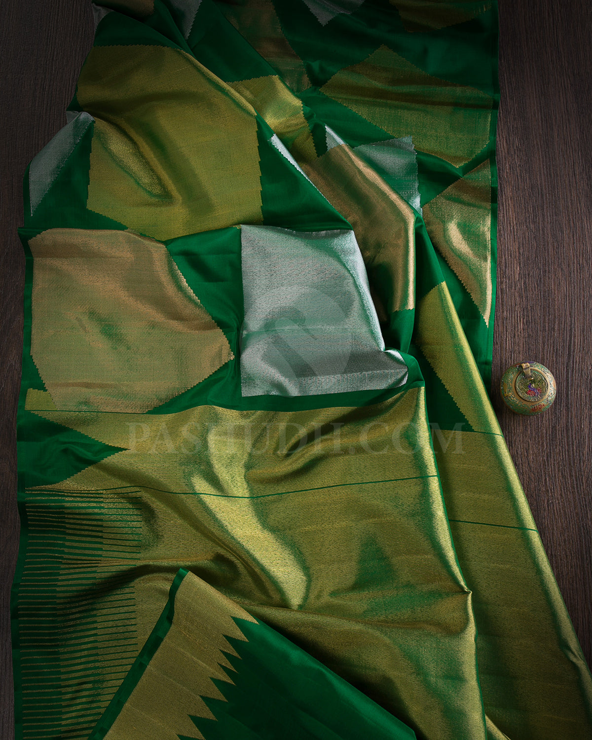 Forest Green Pure Zari Kanjivaram Silk Saree - P158(A)