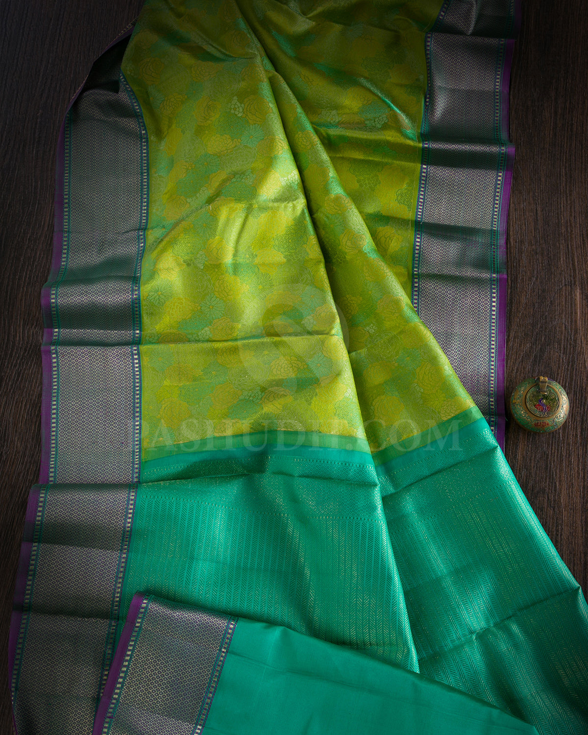 Leaf Green And Aquamarine Kanjivaram Silk Saree - DJ279(E)