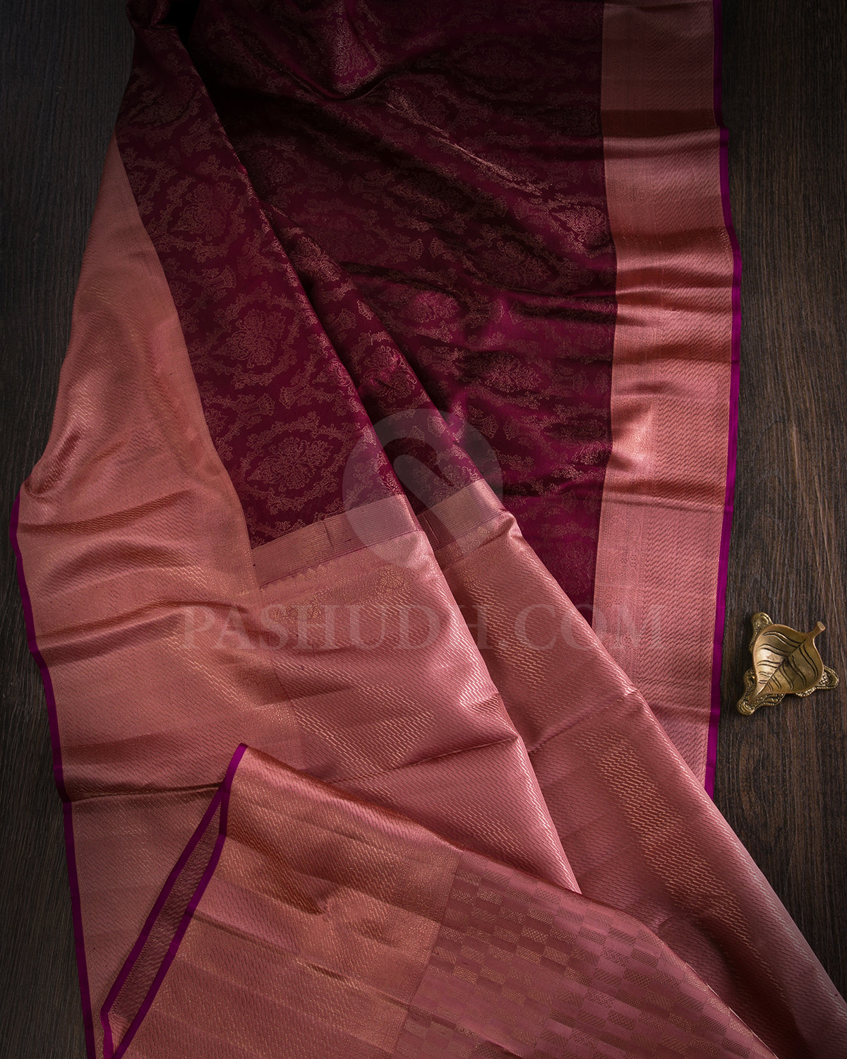 Aubergine And Peach Kanjivaram Silk Saree - D586(A)