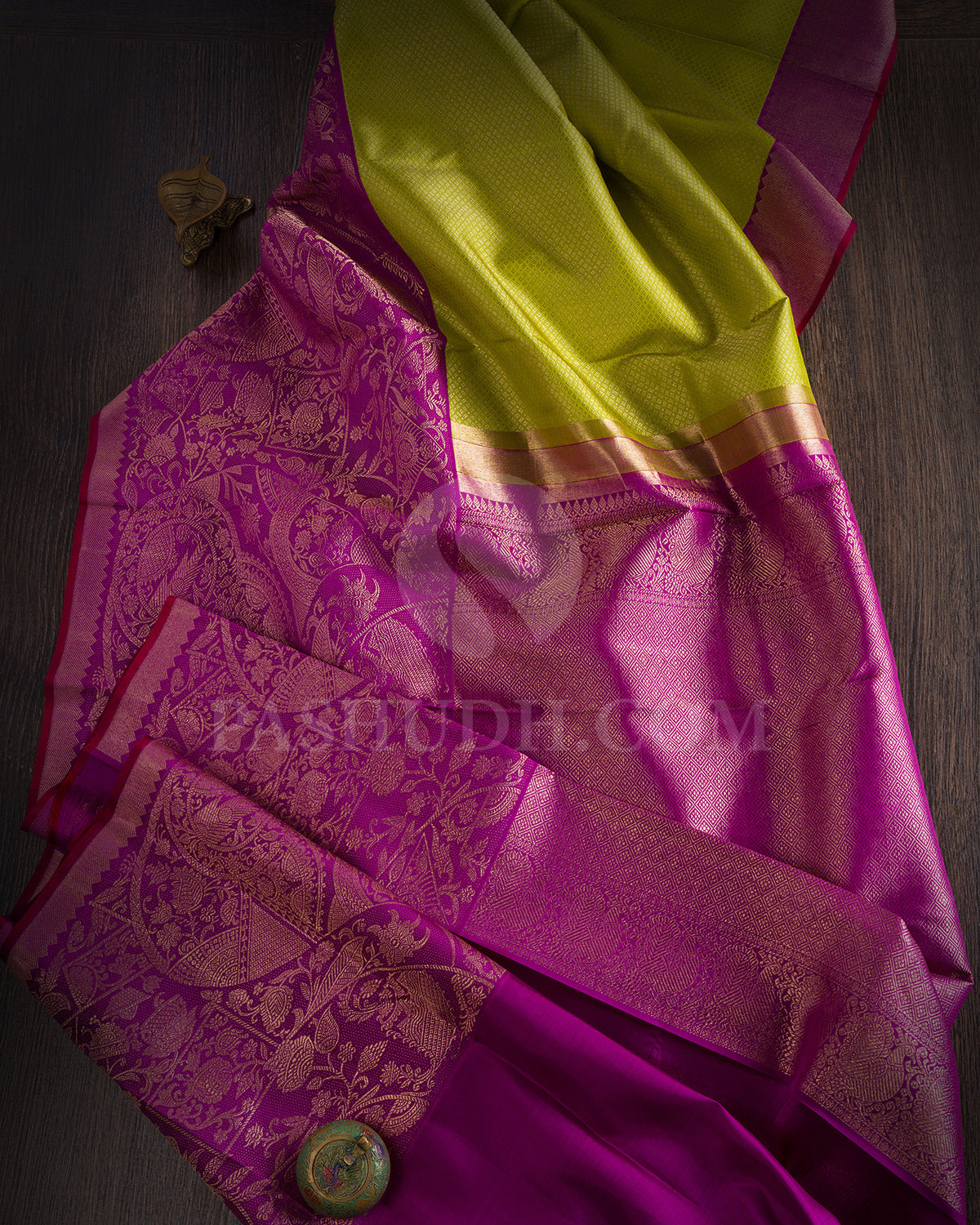 Light Green And Violet  Kanjivaram Silk Saree - S1369(A)