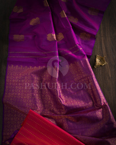 Violet Borderless Traditional Kanjivaram Silk Saree - SVJ41