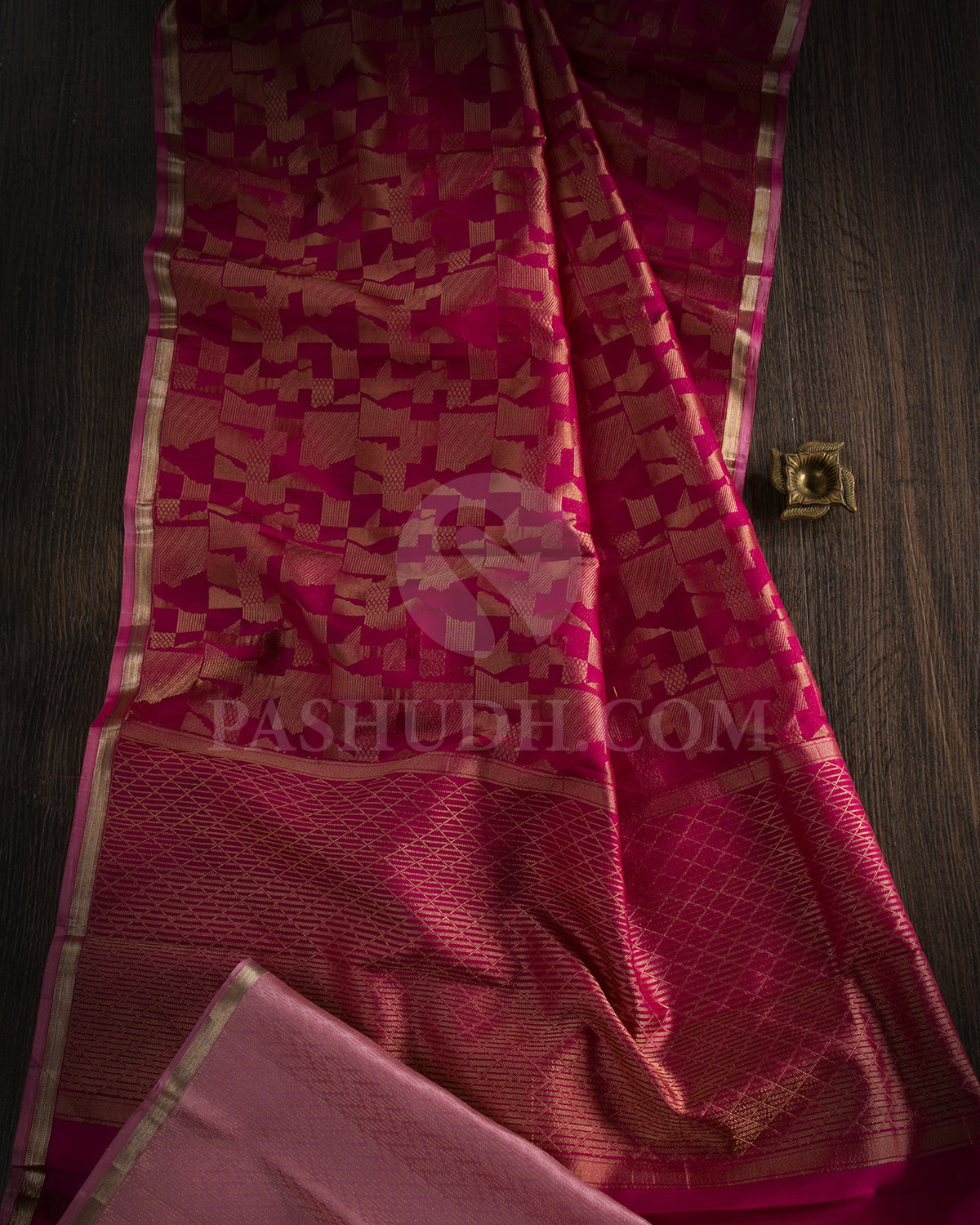 Rasberry Pink Kanjivaram Silk Saree - DT287( C )