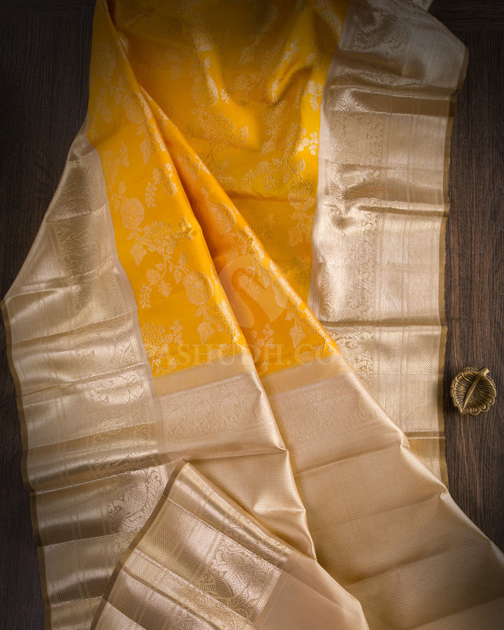 Tuscany Yellow And Beige Kanjivaram Silk Saree - S1154(A) - View 1