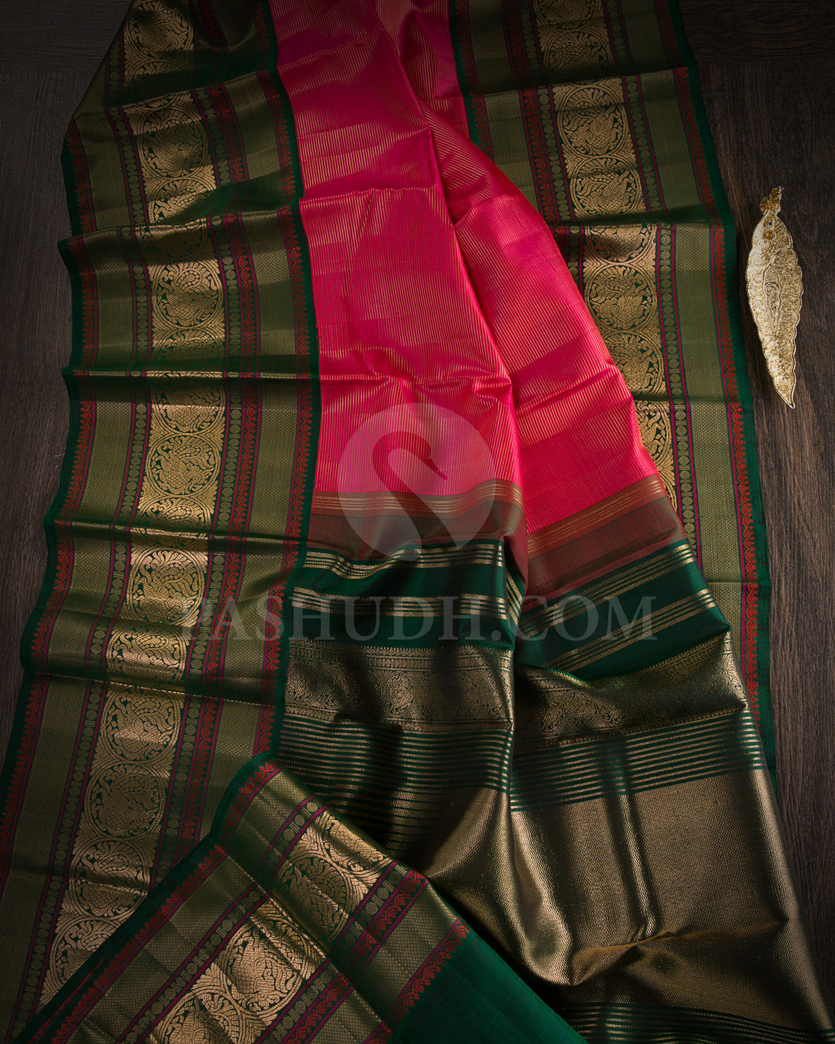 Red Shot Pink And Dark Green Kanjivaram Silk Saree - S1184(A) - View 1