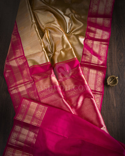 Silver and Rani Pink Kanjivaram Silk Saree - S1089(A) - View 1