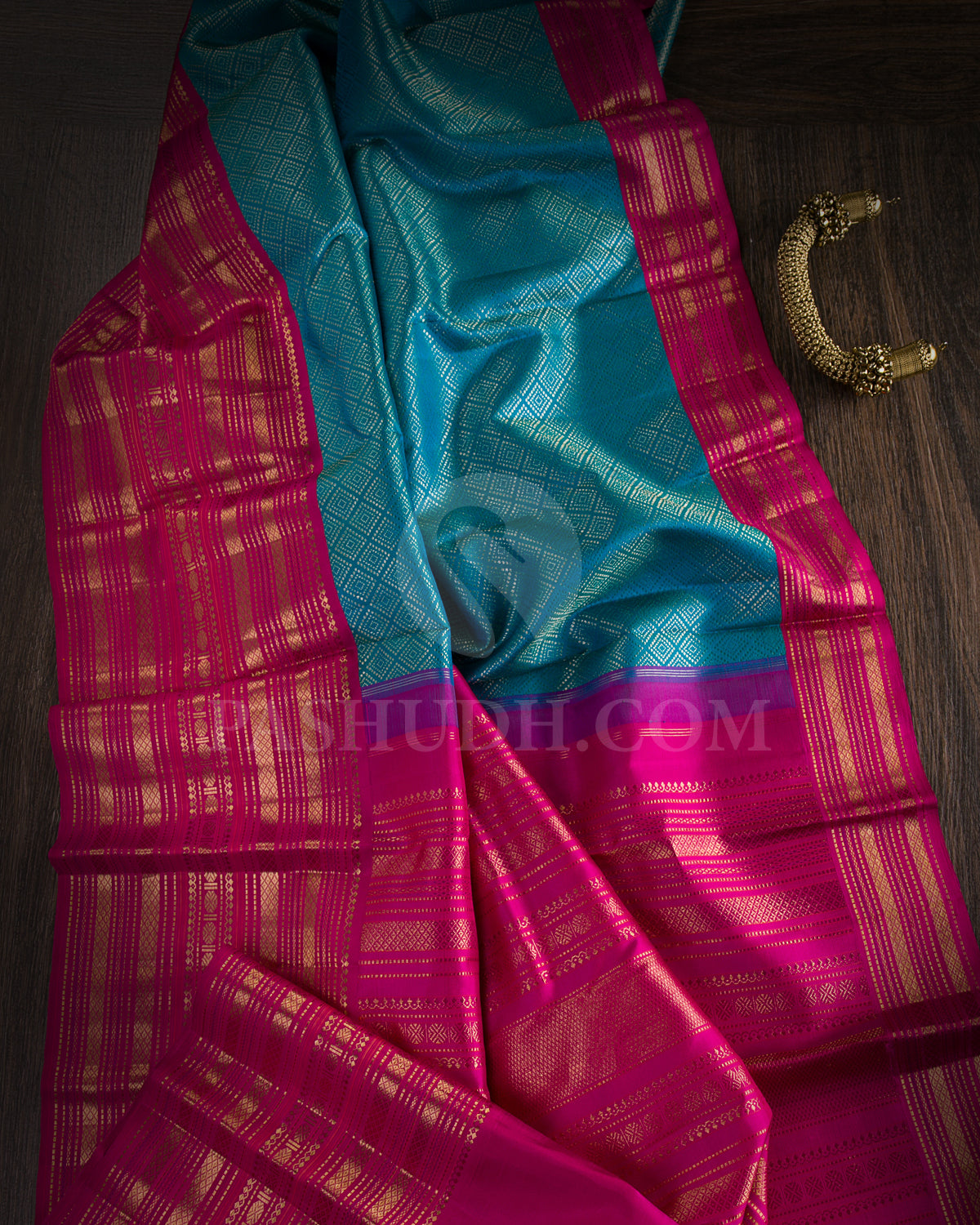 Ananda Blue and Rani Pink Kanjivaram Silk Saree - S1174(A) - View 1