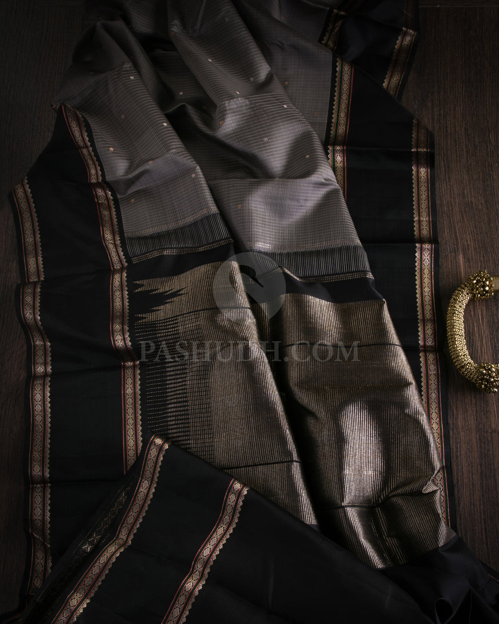 Grey & Black Kanjivaram Silk Saree - S1055(A) - View 1
