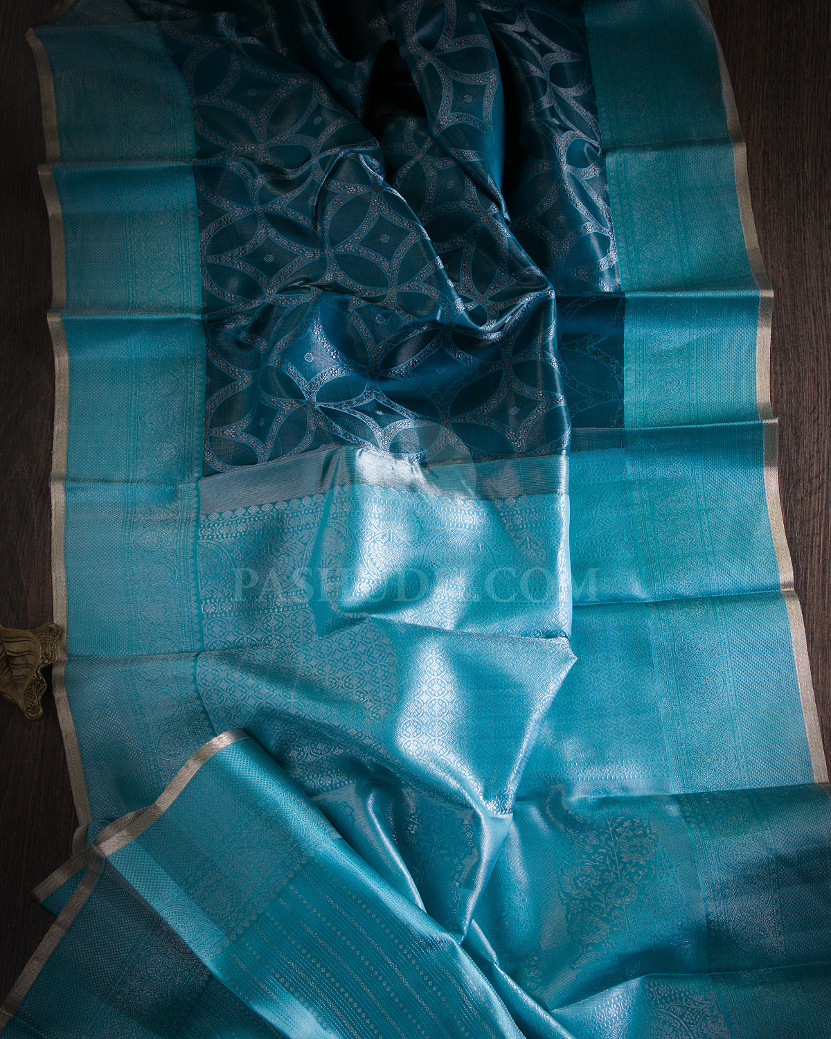 Dark Blue and Light Blue Kanjivaram Silk Saree - D500(A)