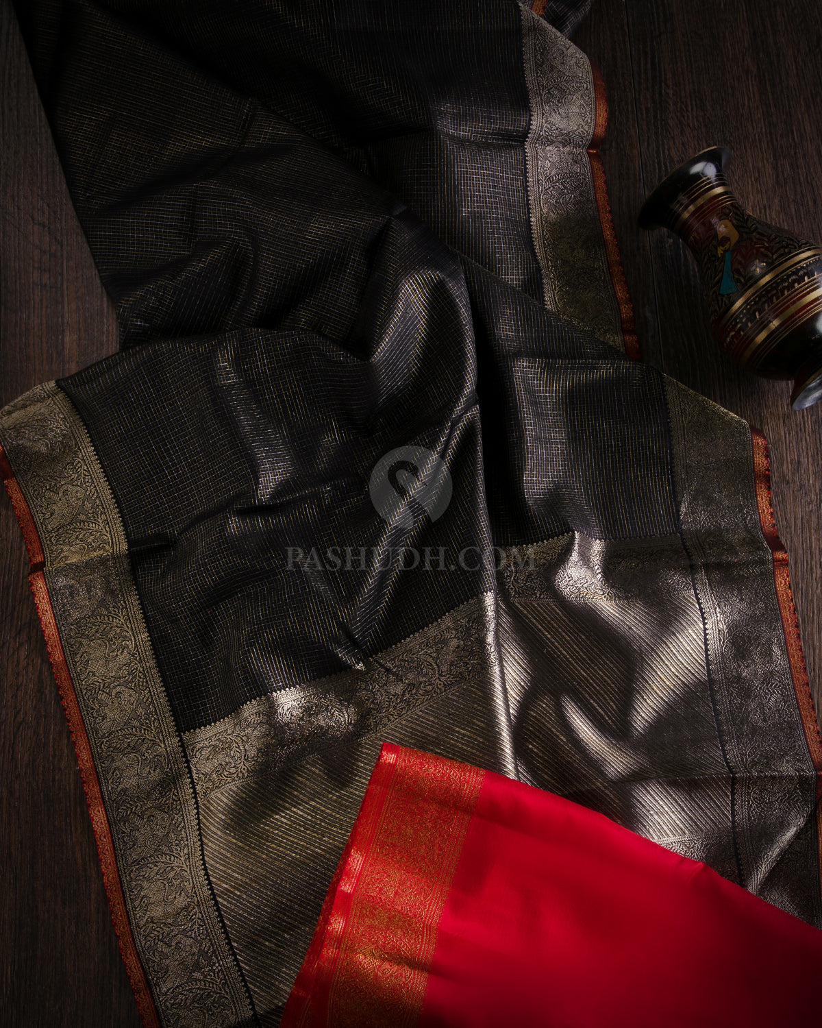Black & Red Pure Zari Kanjivaram Silk Saree - S809 - View 2\