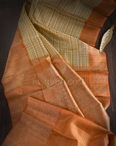 Ivory & Pale Orange Kanjivaram Silk Saree - S1072(A) - View 1