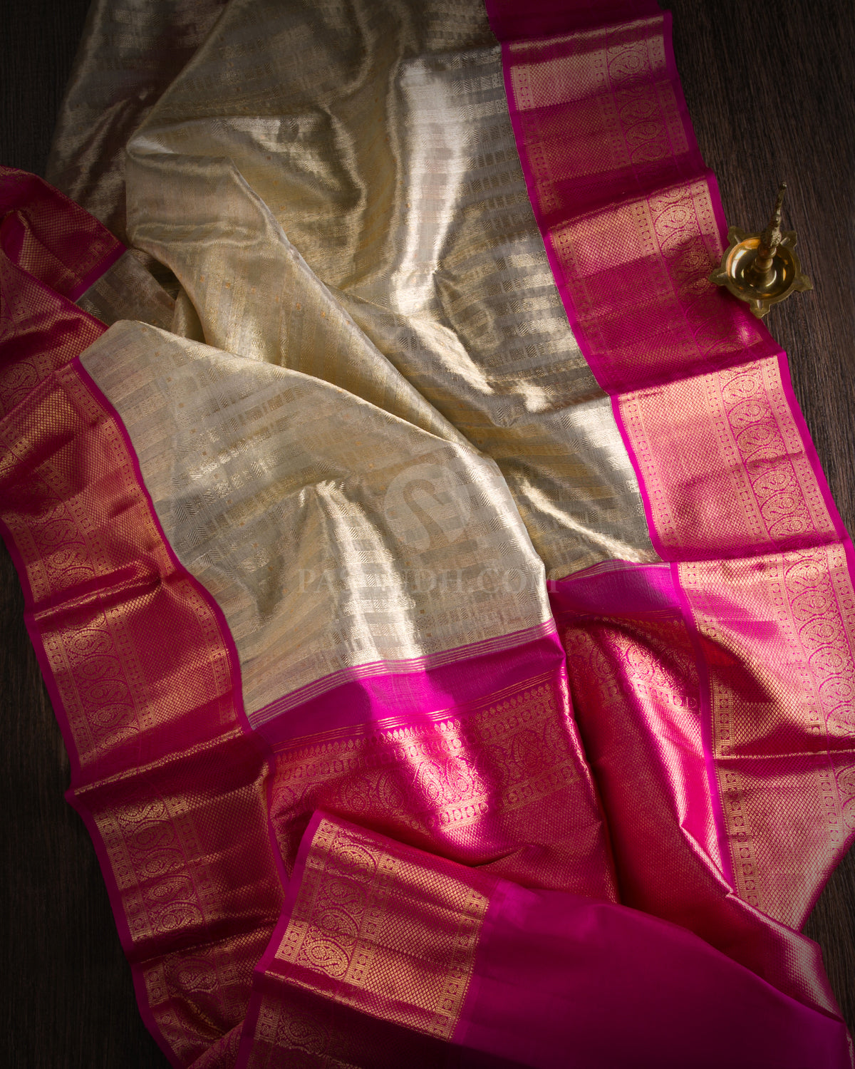 Gold & Pink Zari Kanjivaram Silk Saree - S824 - View 2
