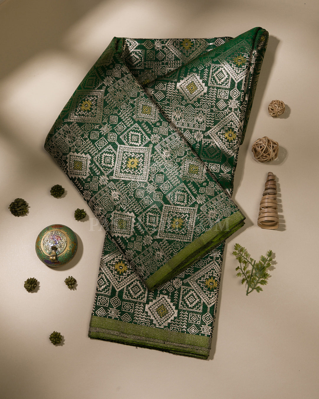 Forest Green Kanjivaam Silk Saree - S1018(A)