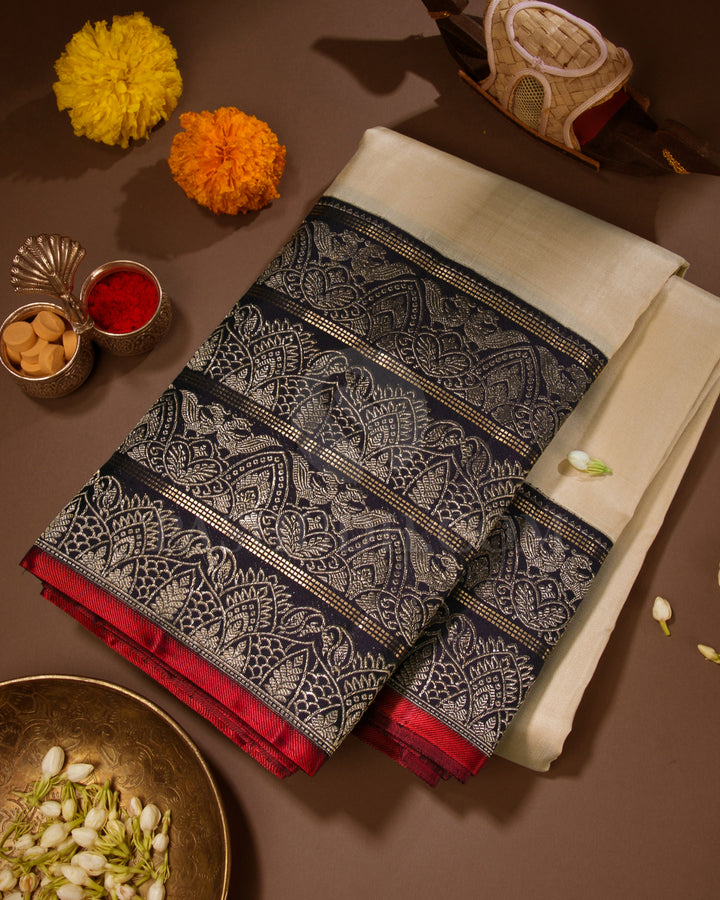 Cream And Deep Aubergine Kanjivaram Silk Saree - S1292(A)
