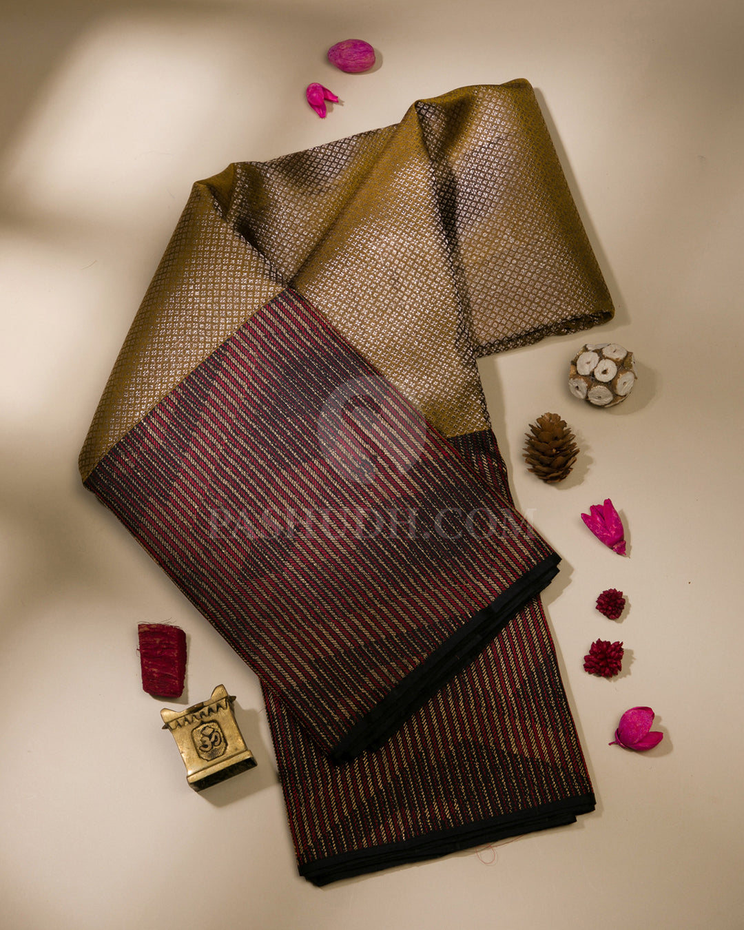 Deep Khaki & Black Kanjivaram Silk Saree - S1108(A)