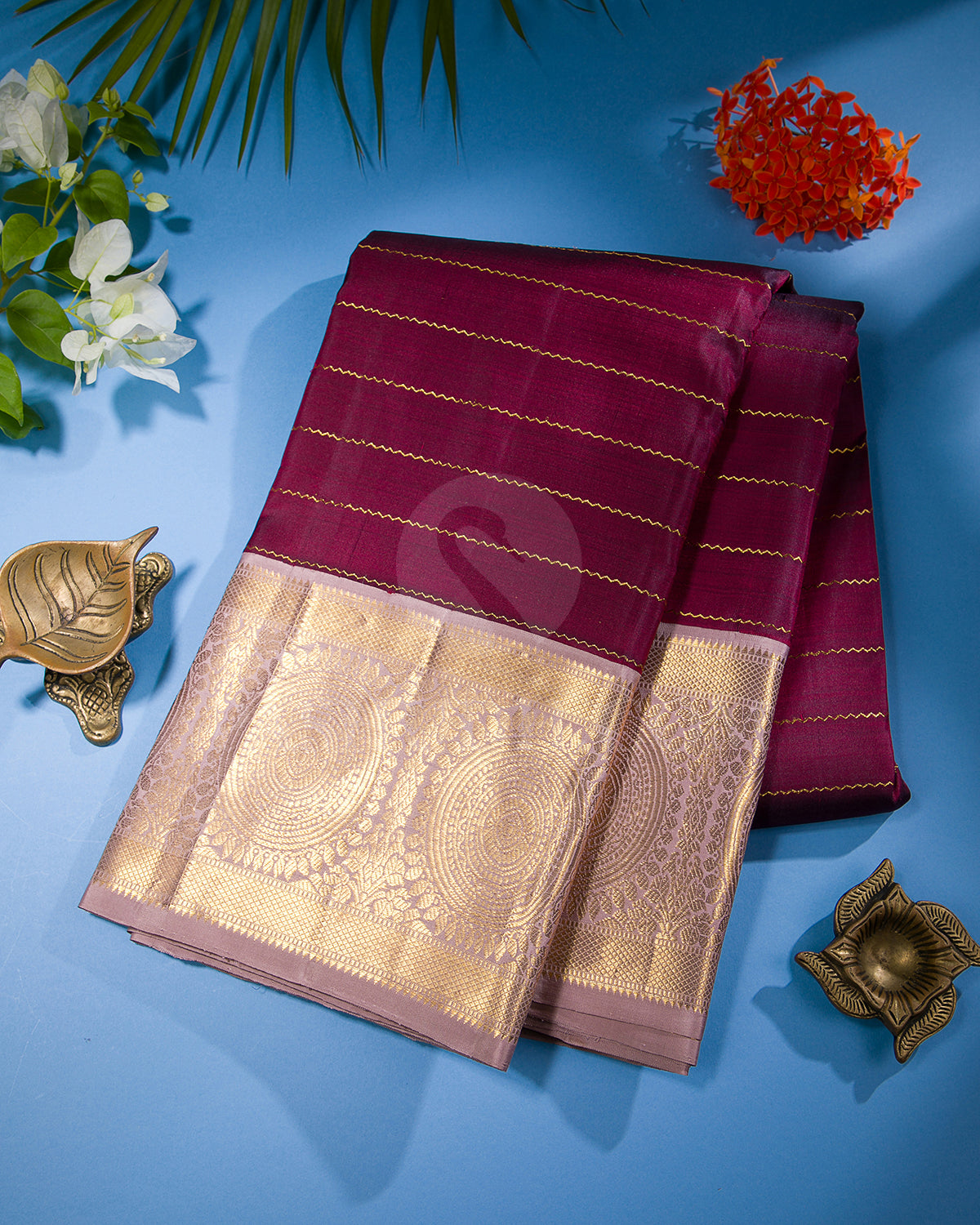 Arakku And Light Mauve Traditional Kanjivaram Silk Saree - SVJ47