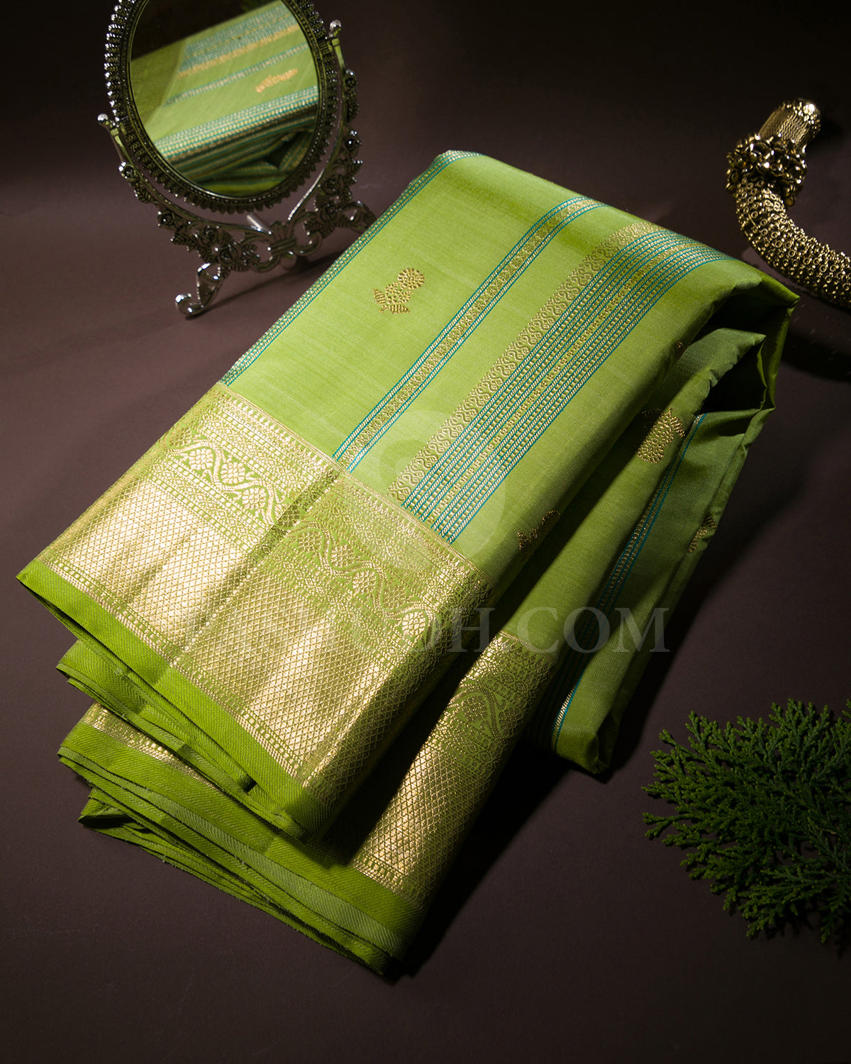 Parrot Green Kanjivaram Silk Saree - S1364(A)