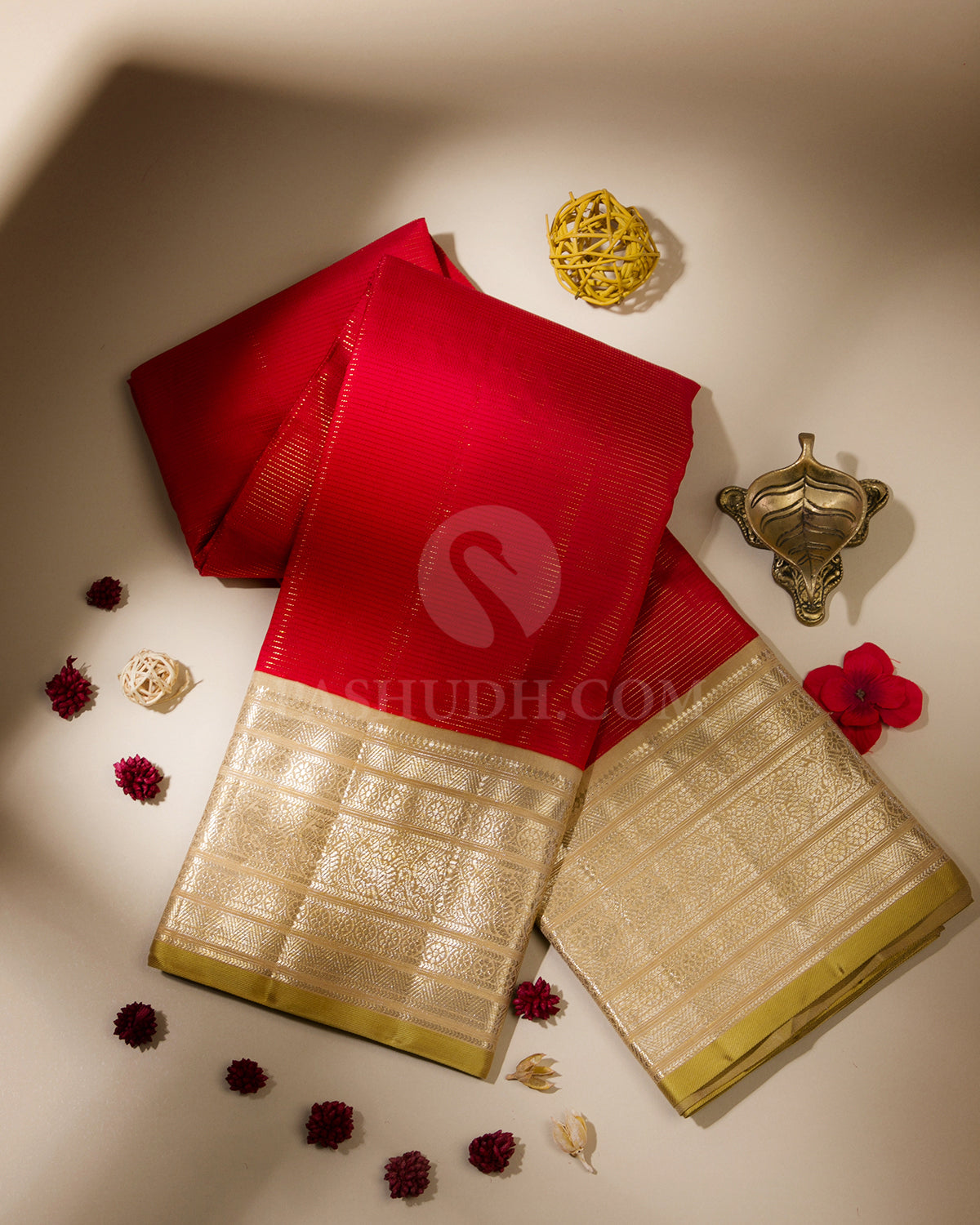 Red & Beige Kanjivaram Silk Saree - S909 - View 1
