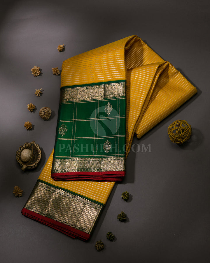 Mango Yellow & Dark Green Kanjivaram Silk saree - S1078(A)