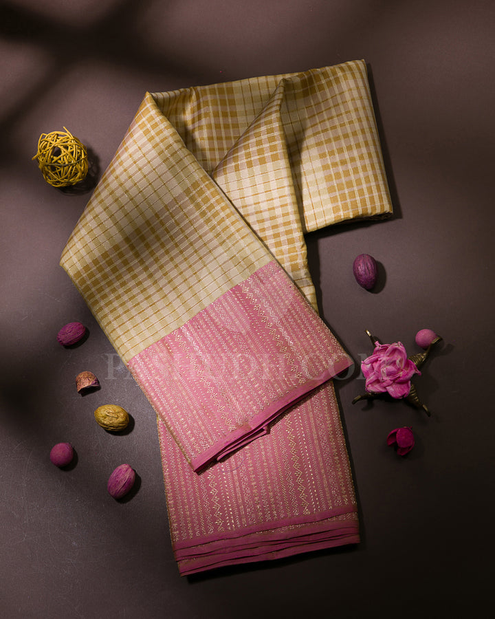 Ivory And Baby Pink Kanjivaram Silk Saree - S1167(A)