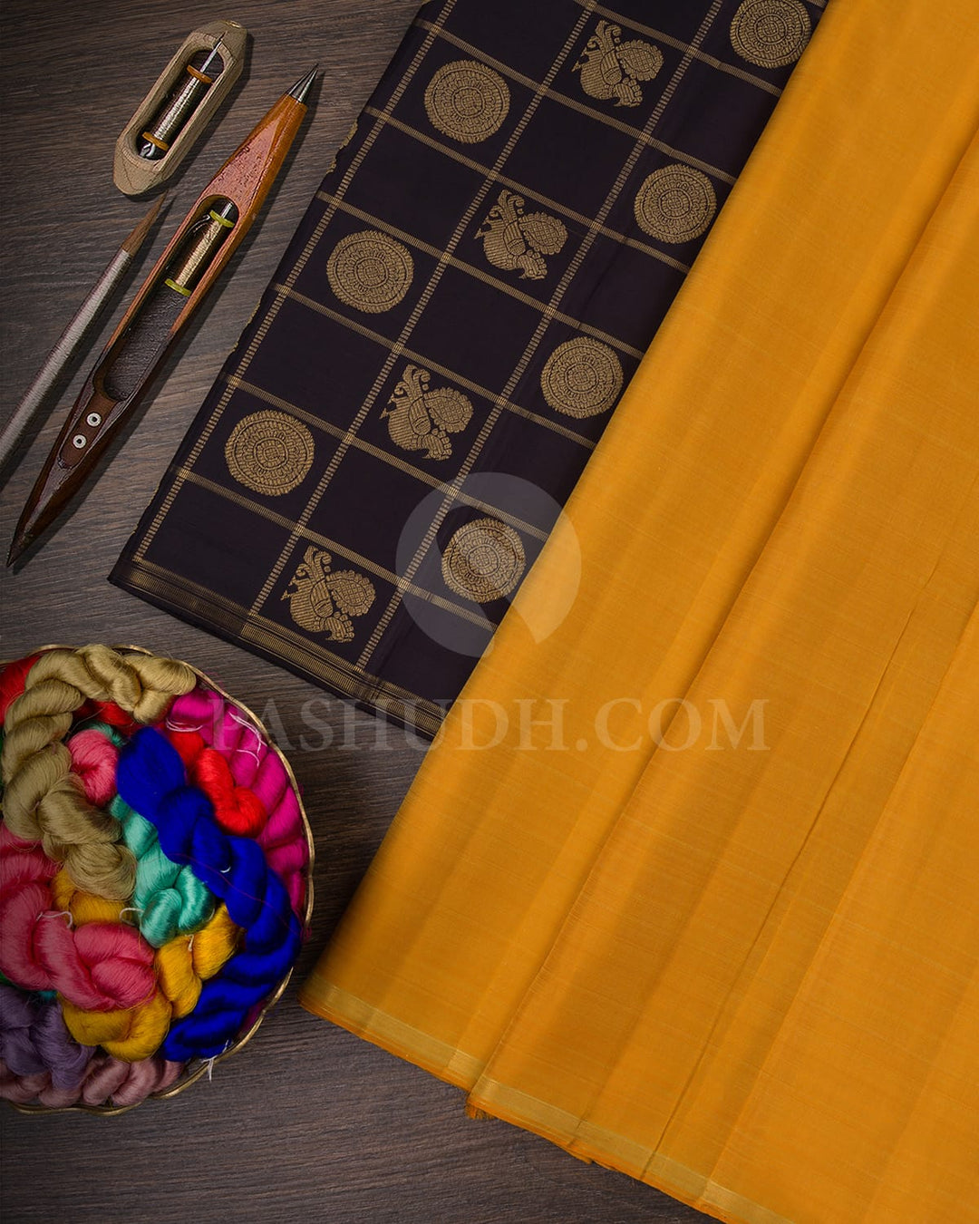 ORANGE & BLACK KATTAM KANJIVARAM SILK SAREE WITH ANNAM  AND RUDRAKSHA MOTIFS - RM2