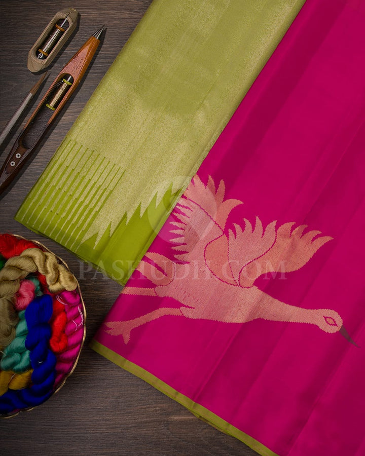 Regal Rani Pink & Parrot Green Traditional Borderless Kanjivaram Silk Saree - S1425(A)