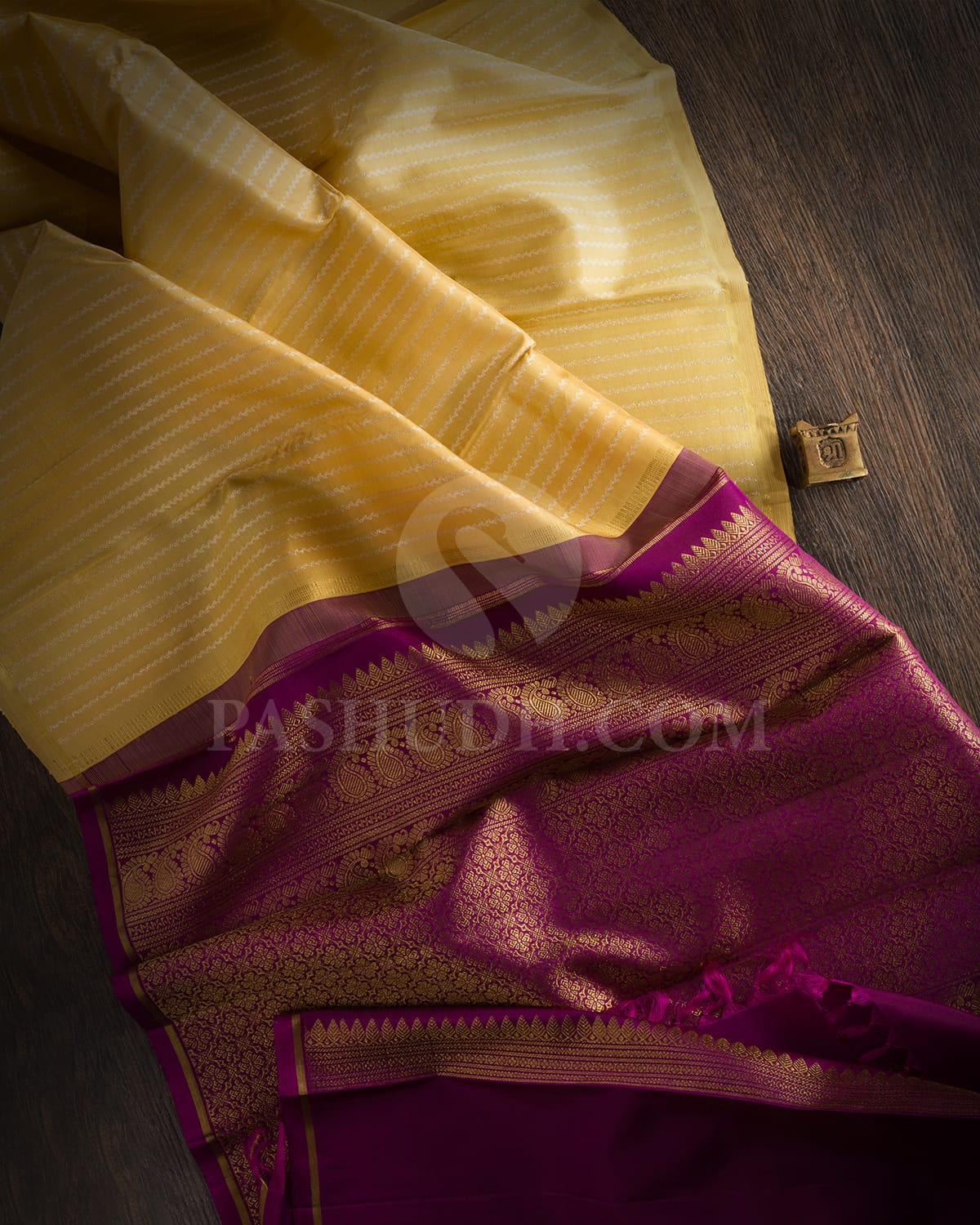 Hex Yellow & Violet Traditional Borderless Kanjivaram Silk Saree - RB2