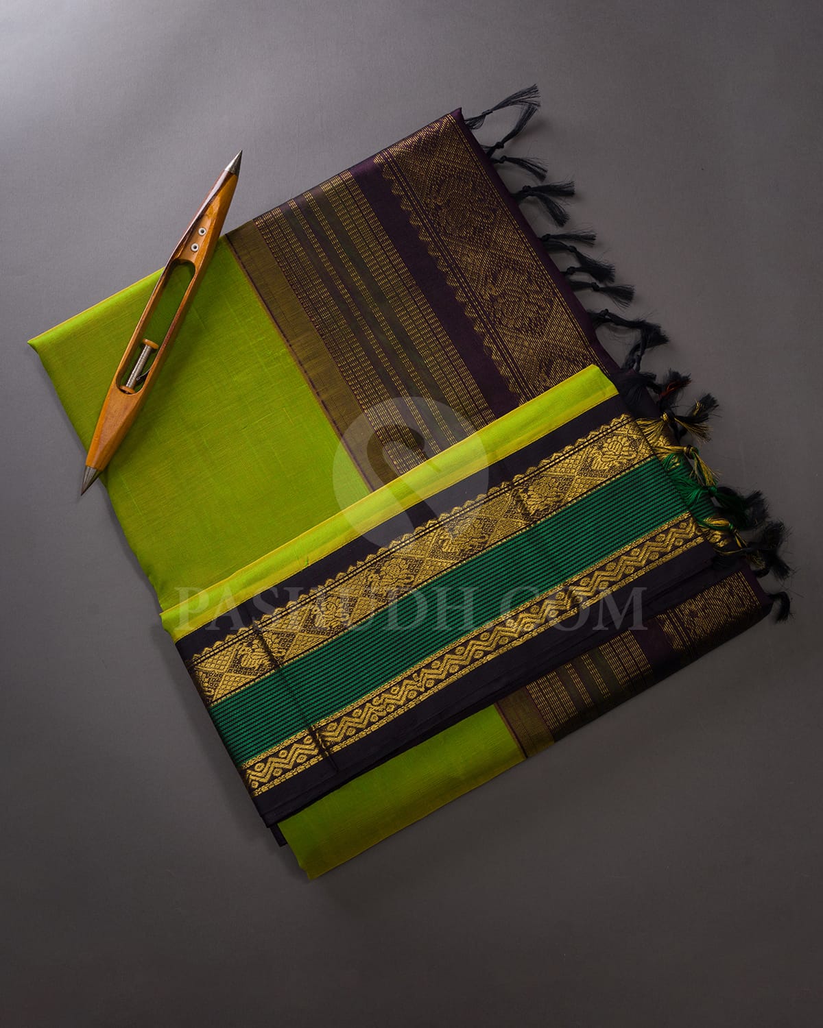 Parrot Green & Burgundy Kanjivaram Silk Cotton Saree - RC4