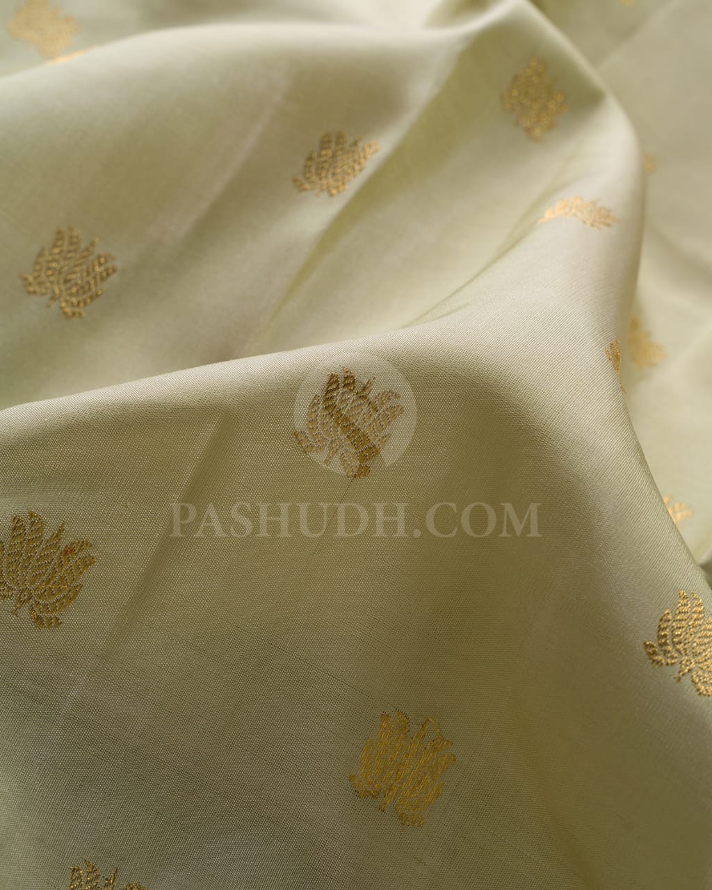 Elegant Elachi Green Kanjivaram Silk Saree-A2