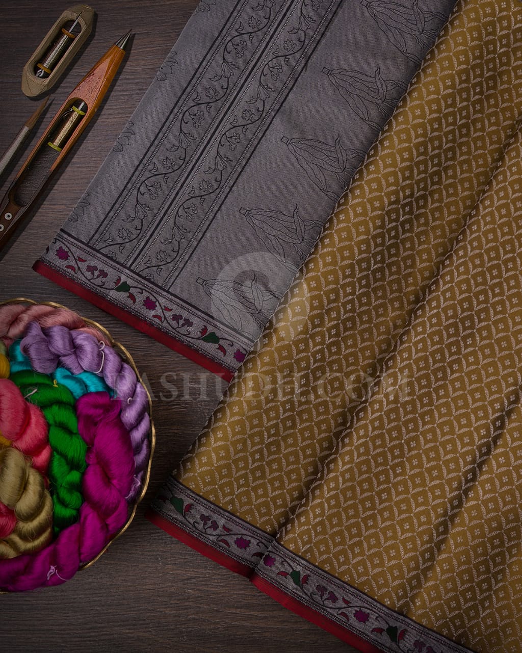 Mehendi Green & Deep Dark Green Kanjivaram Silk Saree-DT300(B)