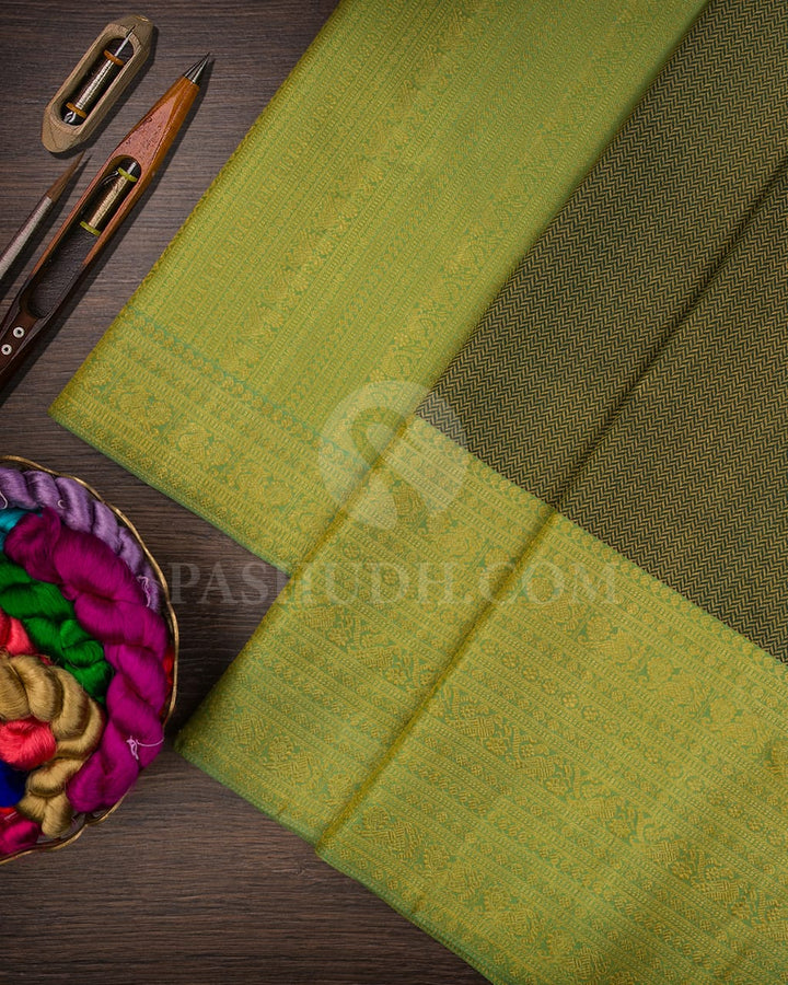 Bottle Green & Pear Green Traditional Kanjivaram Silk Saree-S1208(B)