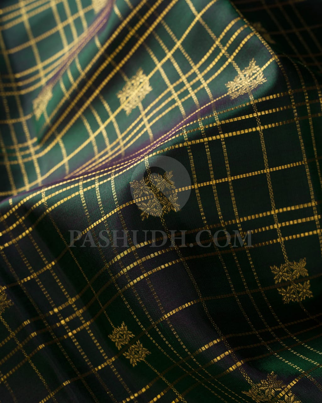 Bottle Green & Baby Pink Pure Zari  Kanjivaram Silk Saree-SP46