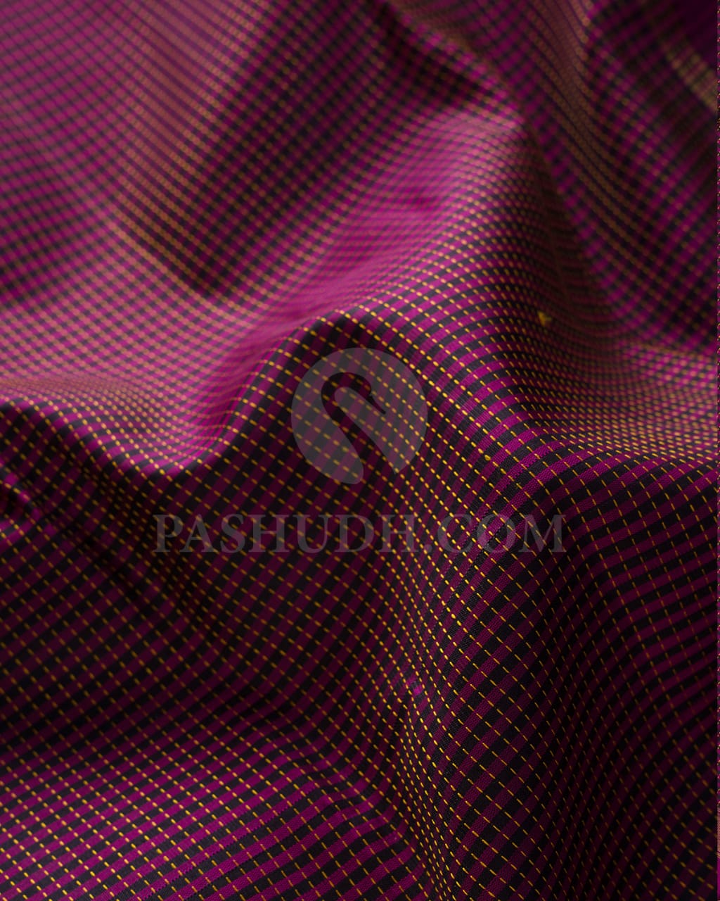Magenta,Black & Beige Pure Kanjivaram Silk Saree-SP38