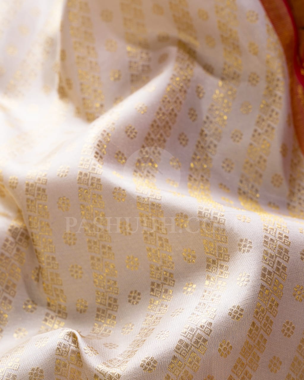 Half White/Cream/Ivory Pure zari Kanjivaram With Red Paithani Border-P179(A)