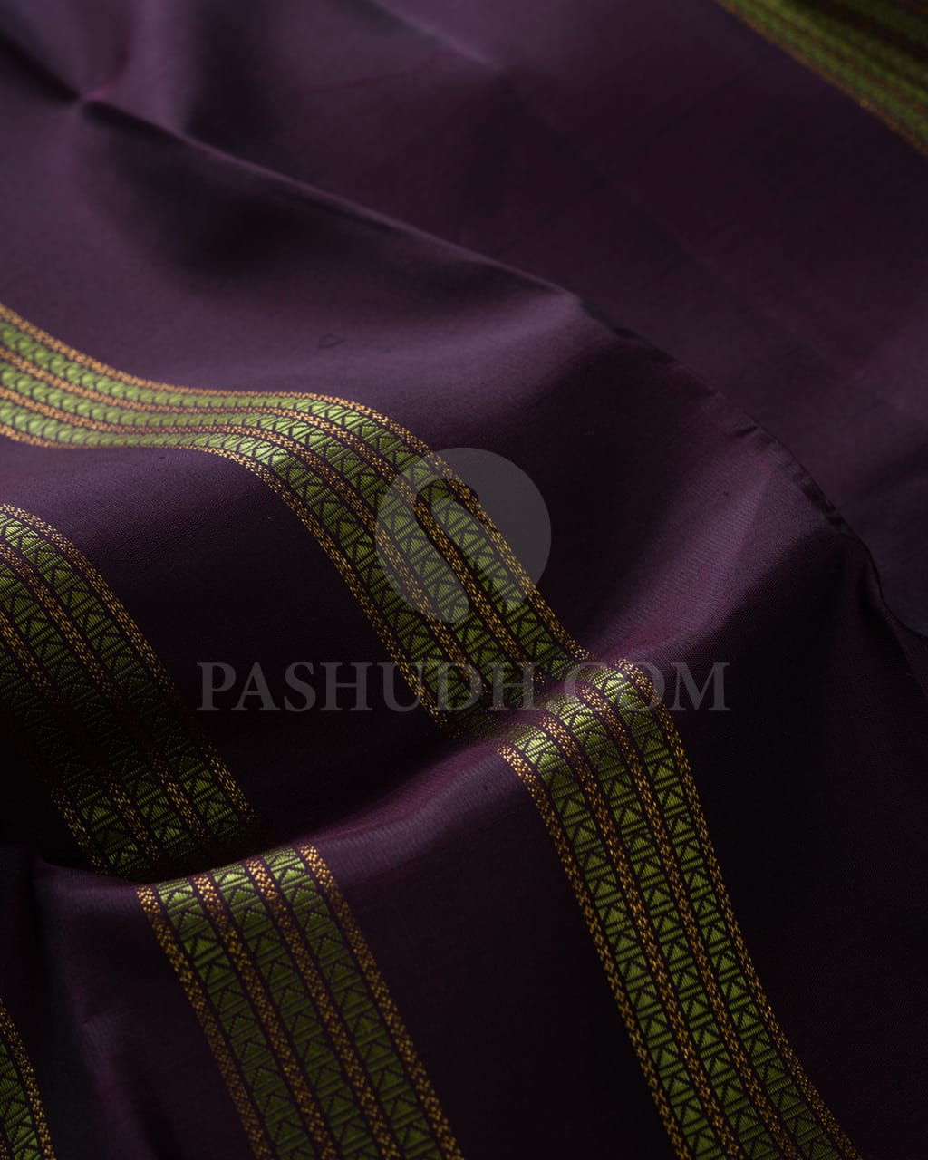 Eggplant Purple Traditional Borderless Kanjivaram Silk Saree - S1447(A)