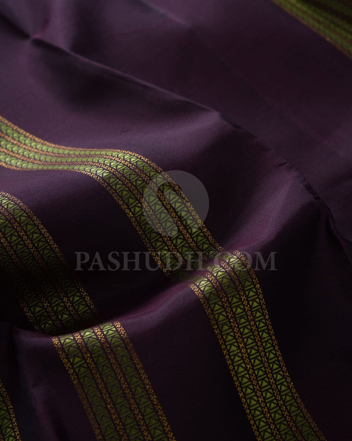 Eggplant Purple Traditional Borderless Kanjivaram Silk Saree - S1447(A)