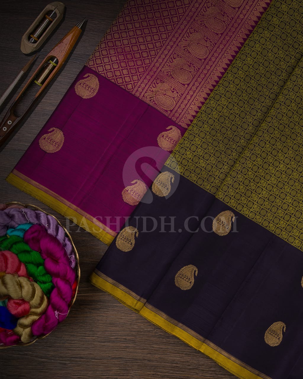 Deep Navy Blue And Magenta Pure Kanjivaram Silk Saree-SP47