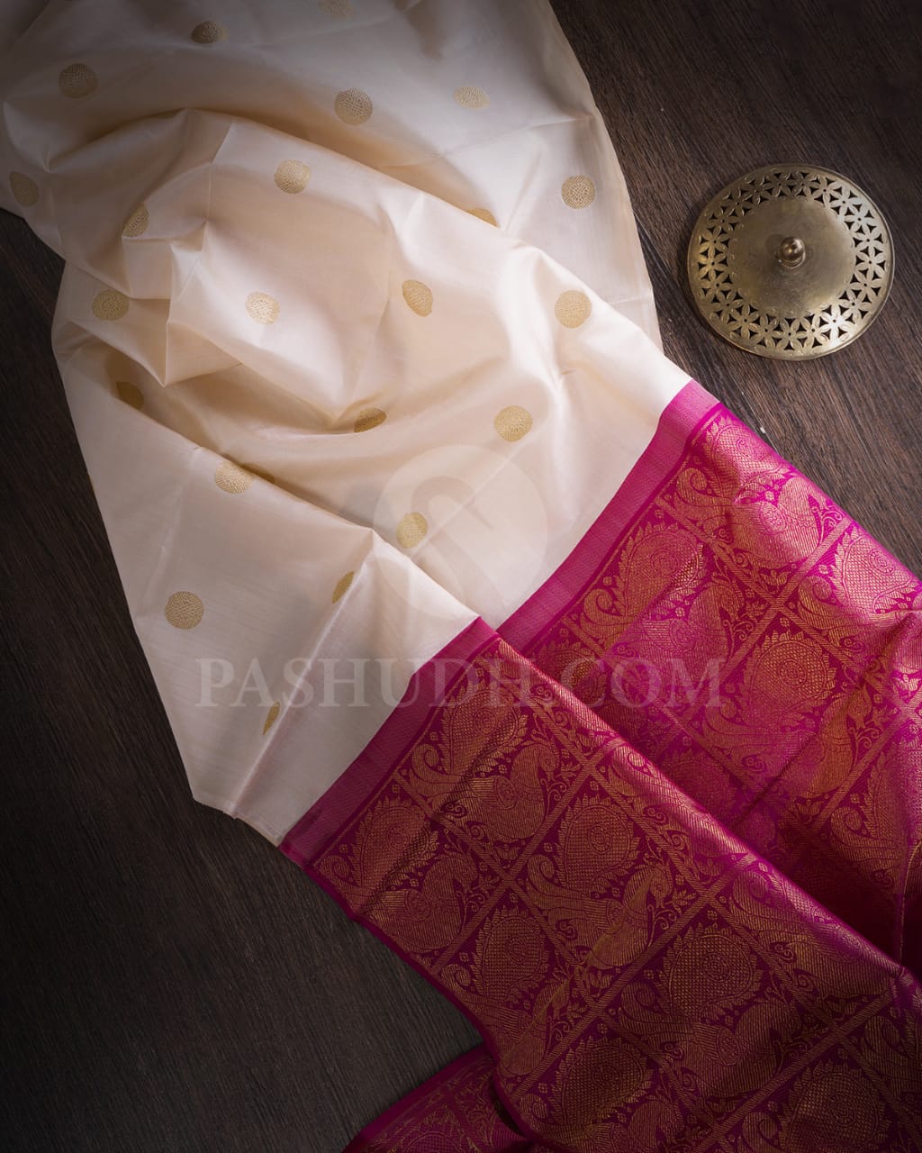 Half White,Rani Pink & Bottle Green Traditional Borderless Pure Kanjivaram Silk Saree-SP82